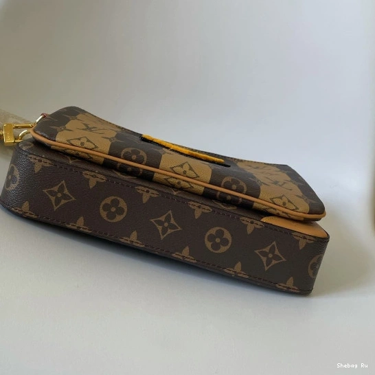 LOUIS VUITTON MESSENGER TRIO 0726
